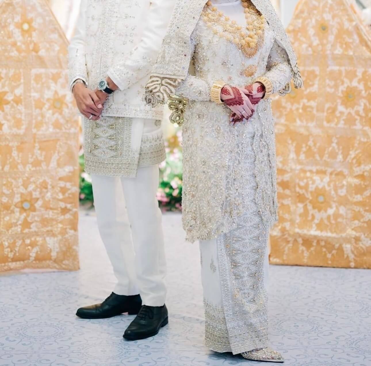 Broken White Beskap by Ronauli Liu