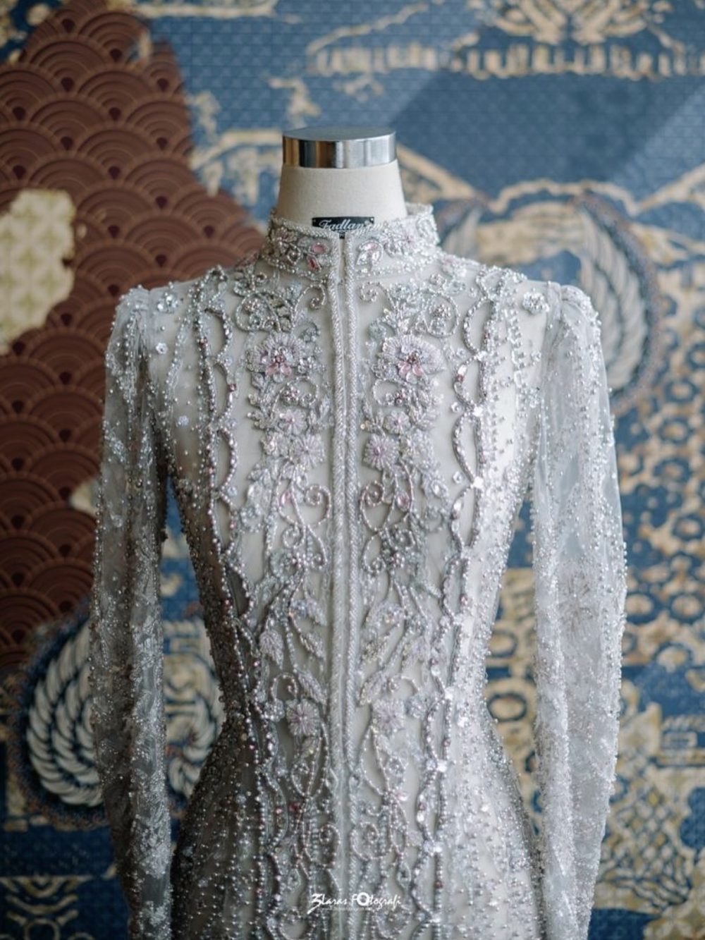 Grey Kebaya by Fadlan Indonesia