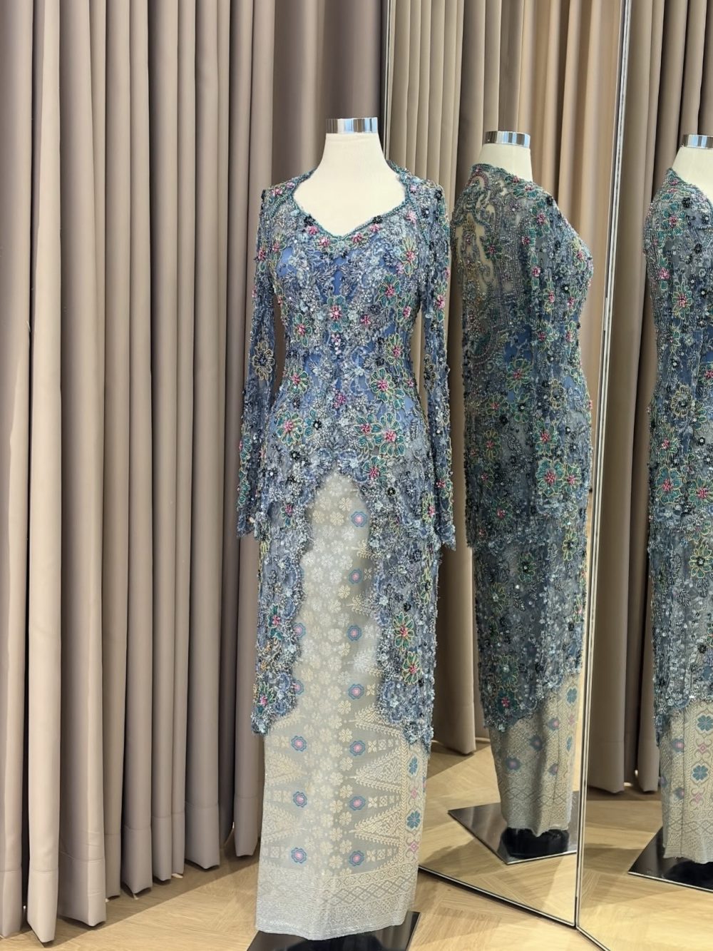 Blue Kebaya by Rika Wirtjes
