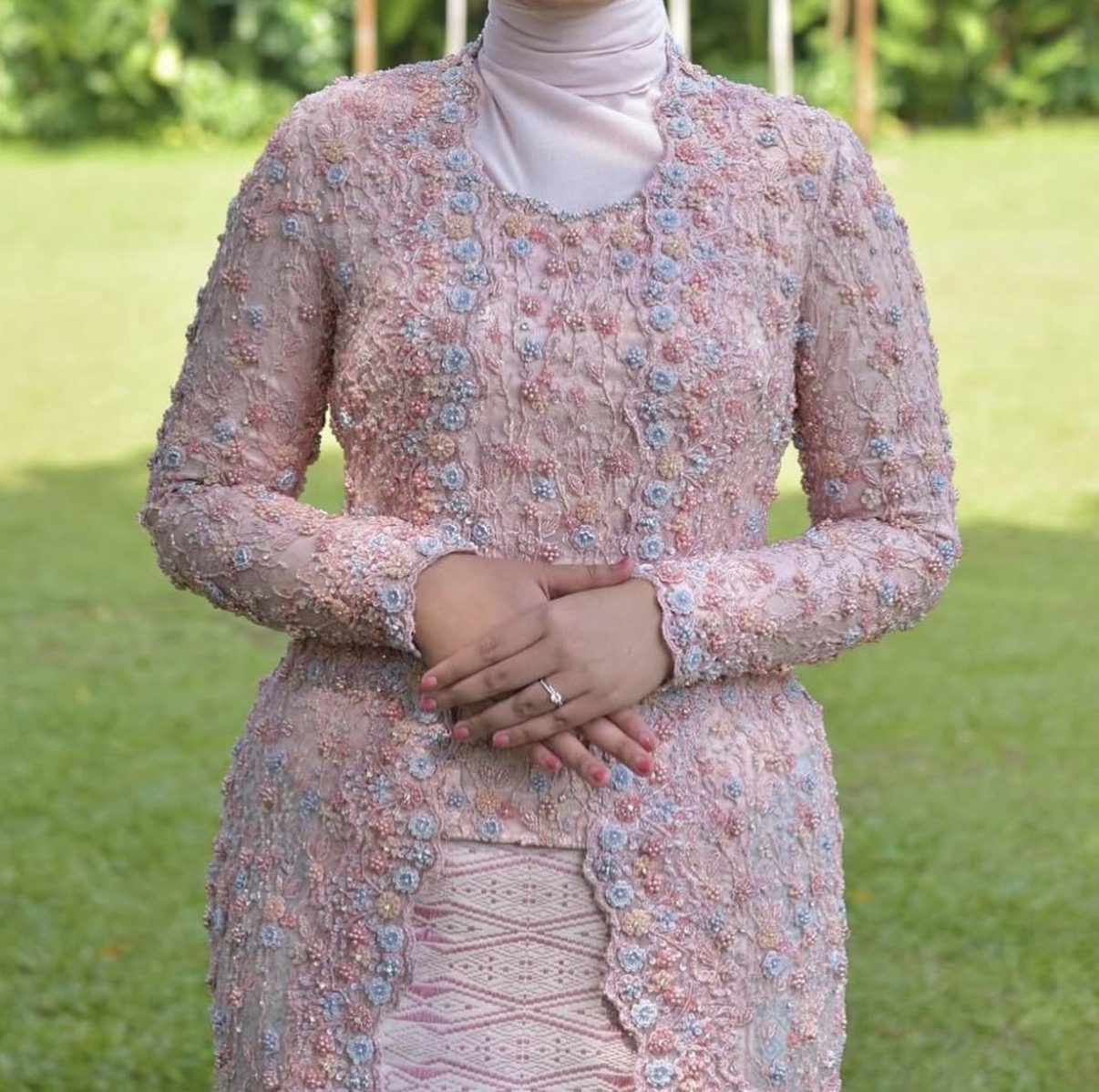 Pink Kebaya by Hands of Olin