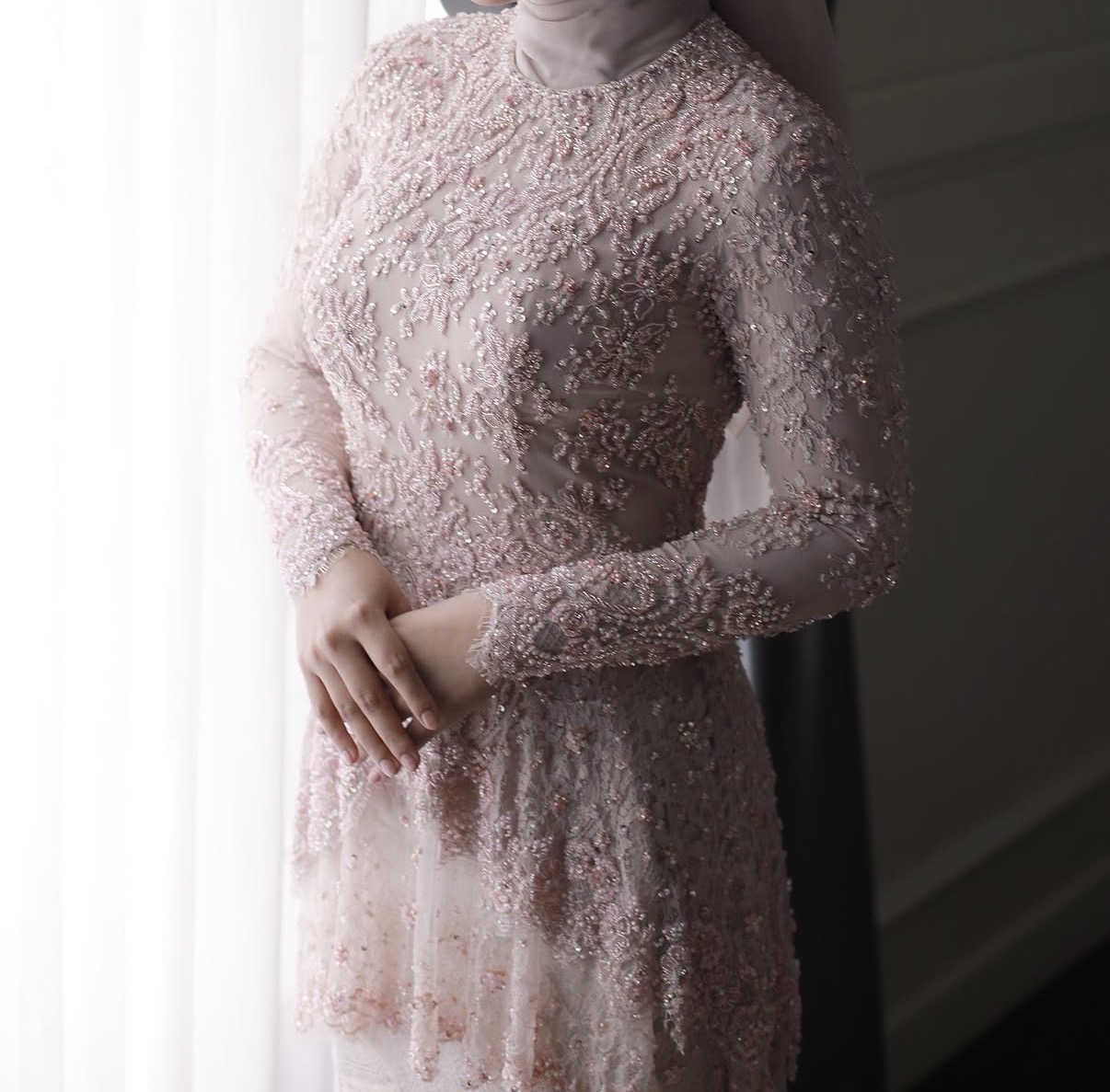 Dusty Pink Kebaya by Kaara Bride