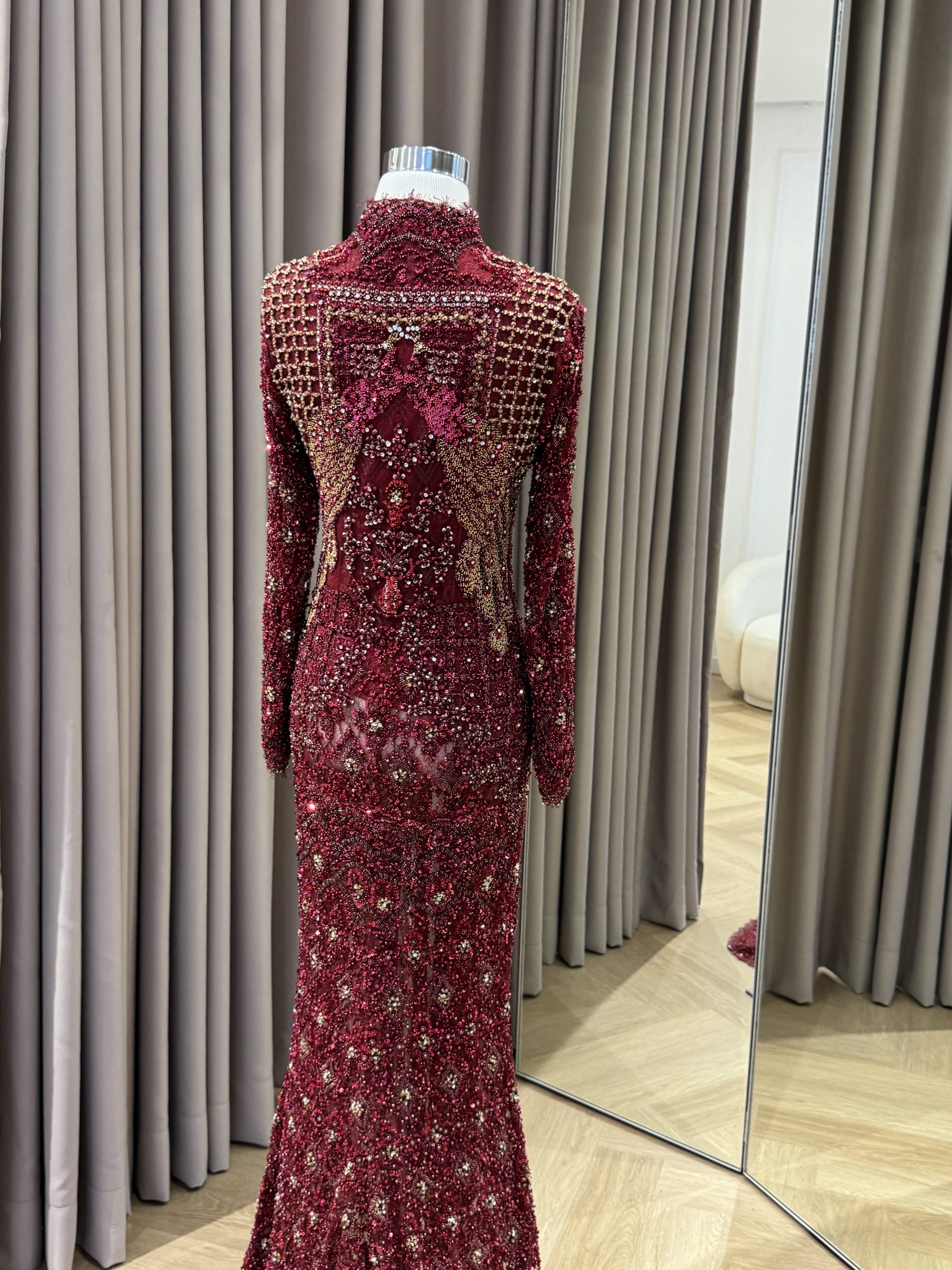 Floor Length Maroon Kebaya by Kirtas Official - Image 2