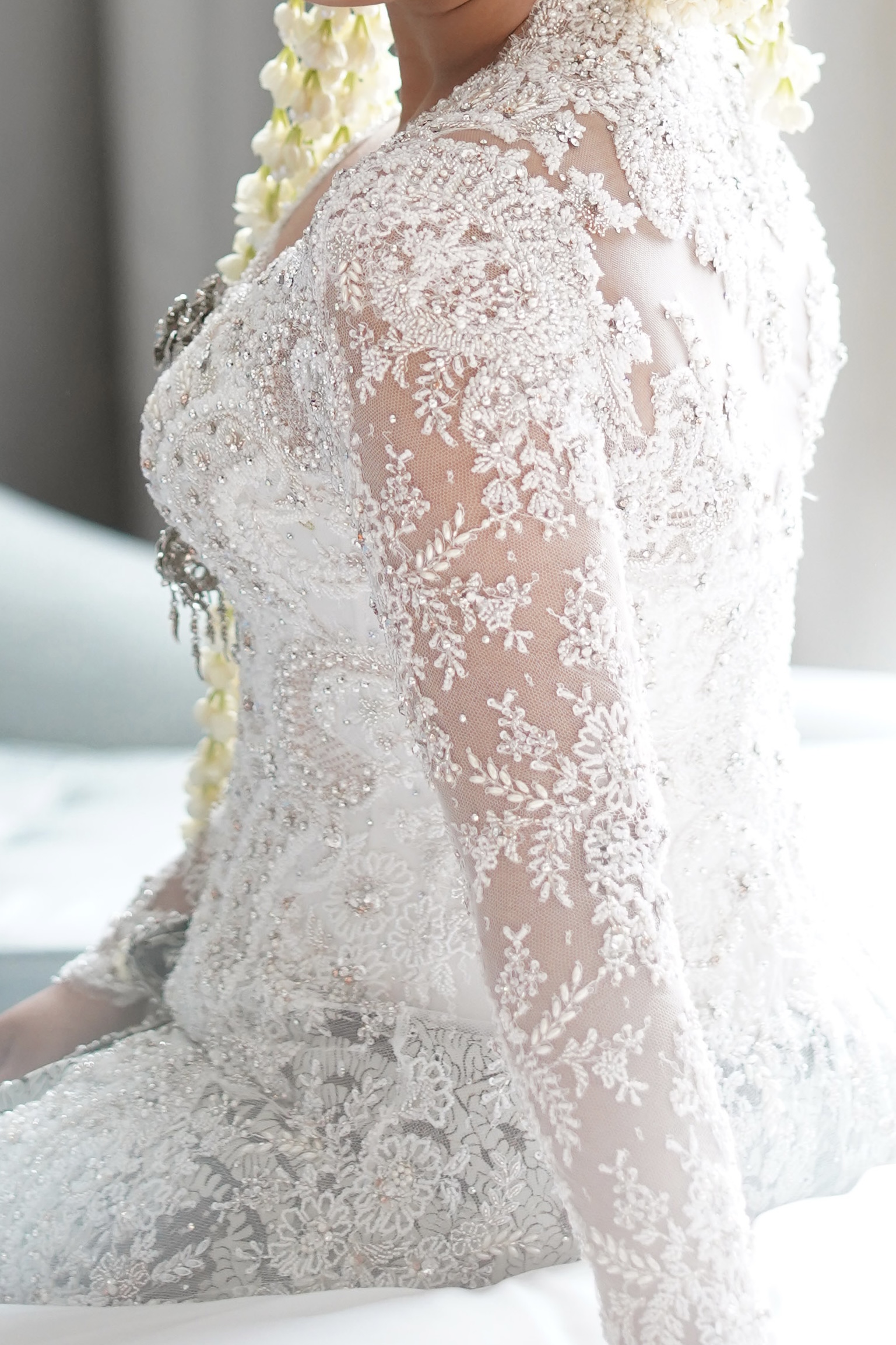 White Kebaya by Vera Kebaya - Image 3