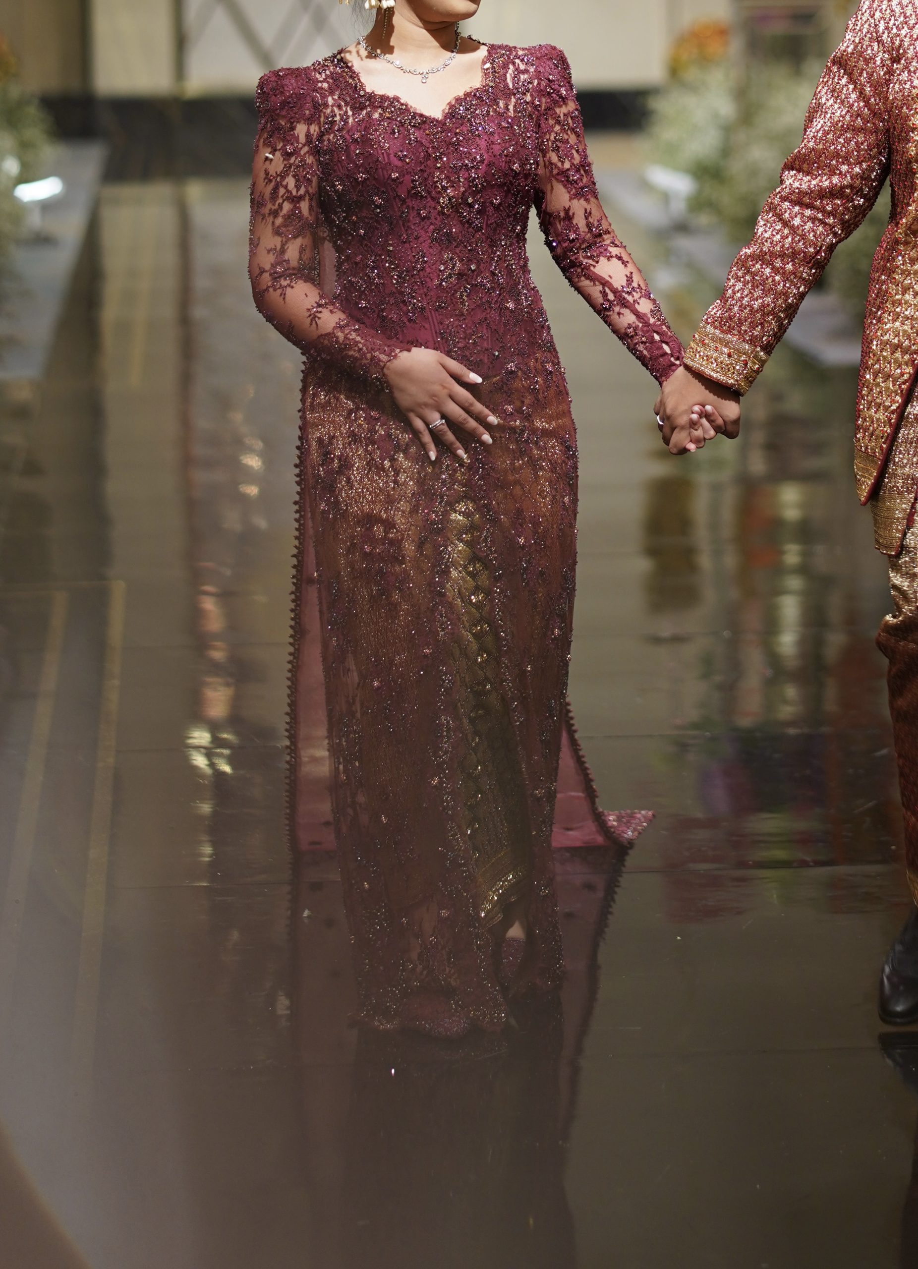 Burgundy Kebaya by Dewangga - Image 2