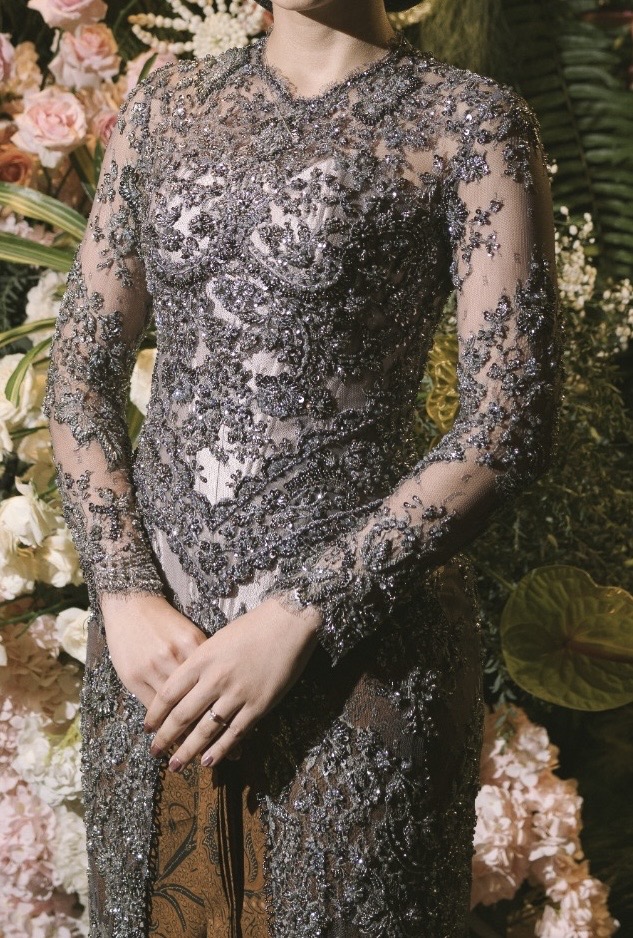 Charcoal Kebaya by Asky Febrianti