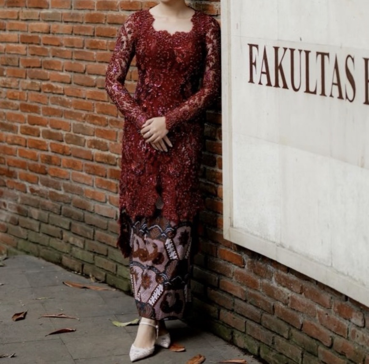 Maroon Kebaya by Ronauli Liu