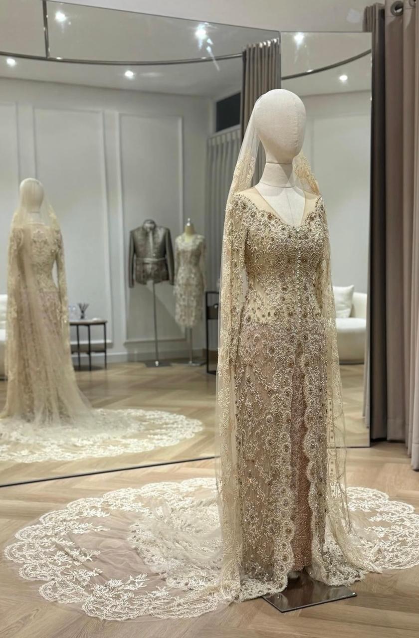 Floor Length Champagne Kebaya by Studio BOH