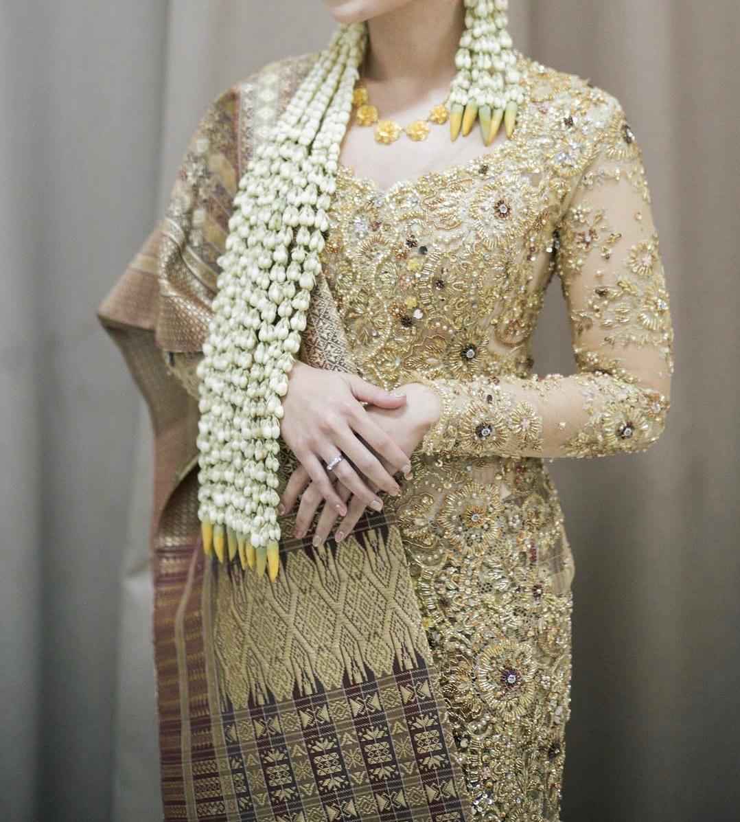 Gold Kebaya by Intan Wardi