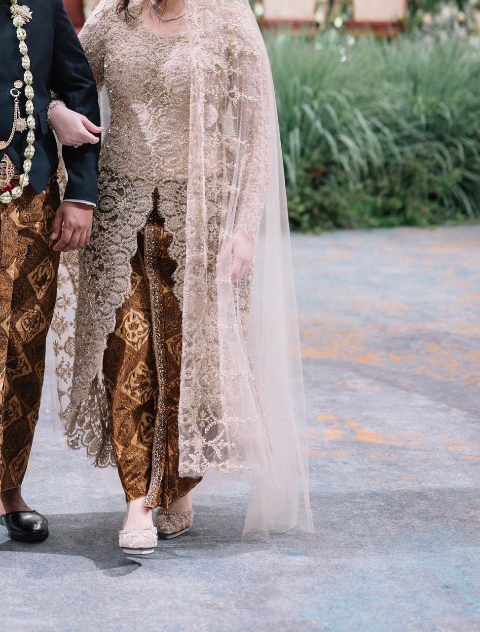 Long Champagne Kebaya by Studio BOH